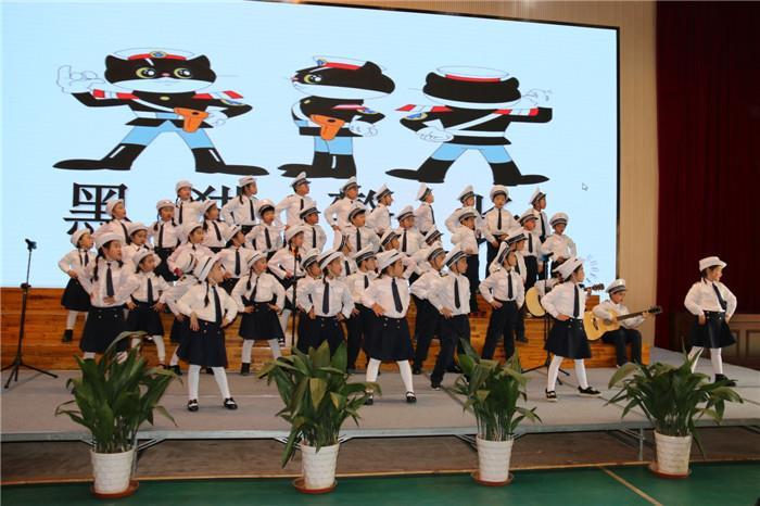 https://cnljyjt.wxlxjy.com/contents/sitefiles2029/10145143/images/7911645.jpeg
