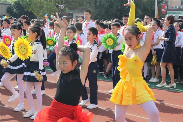 https://cnljyjt.wxlxjy.com/contents/sitefiles2029/10145143/images/7918681.jpeg