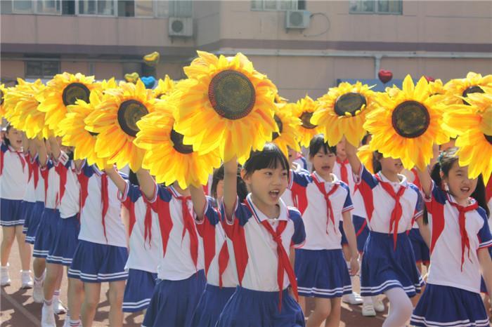https://cnljyjt.wxlxjy.com/contents/sitefiles2029/10145143/images/7918795.jpeg