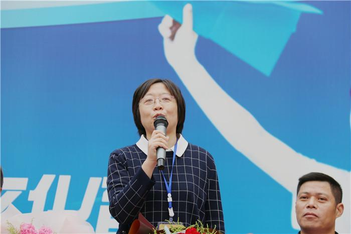https://cnljyjt.wxlxjy.com/contents/sitefiles2029/10145143/images/7918855.jpeg